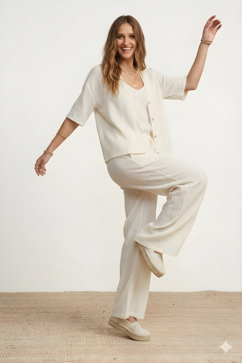 PANTALÓN ANCHO CON CORDÓN COLOR BLANCO ROTO